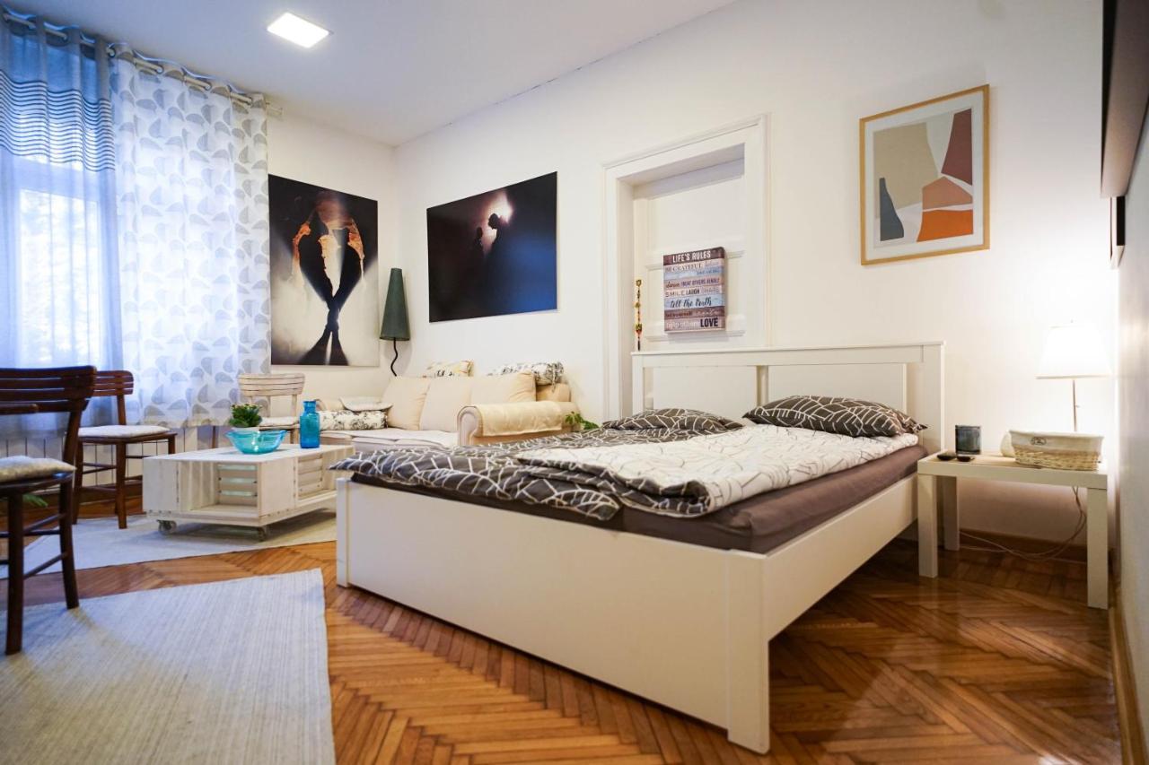 Apartment Park Belgrade Luaran gambar